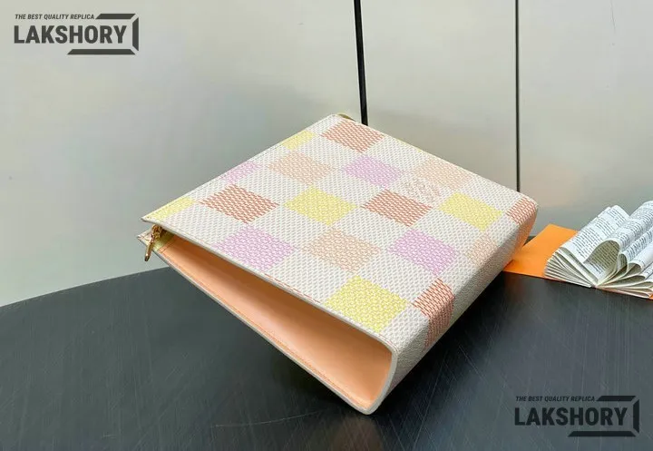 Louis Vuitton 1:1 Mirror Replica Toilet Pouch Peach 25CM/9.8IN Louis Vuitton Replica Wallets Louis Vuitton 1:1 Mirror Replica Toilet Pouch Peach 25CM/9.8IN Louis Vuitton Replica Wallets