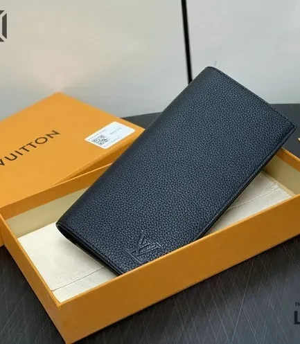Louis Vuitton 1:1 Mirror Replica Black Taiga Leather Brazza Wallet 19CM/7.5IN Louis Vuitton Replica Wallets
