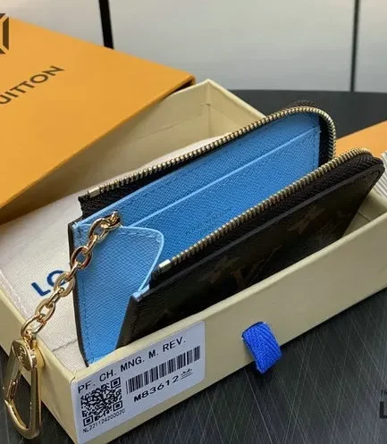 Louis Vuitton 1:1 Mirror Replica Noa Key Holder Monogram 11CM/4.3IN Louis Vuitton Replica Wallets Louis Vuitton 1:1 Mirror Replica Noa Key Holder Monogram 11CM/4.3IN Louis Vuitton Replica Wallets