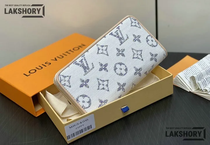 Louis Vuitton 1:1 Mirror Replica Zippy Wallet Mahina Leather White Blue 19.5CM/7.7IN Louis Vuitton Replica Wallets Louis Vuitton 1:1 Mirror Replica Zippy Wallet Mahina Leather White Blue 19.5CM/7.7IN Louis Vuitton Replica Wallets