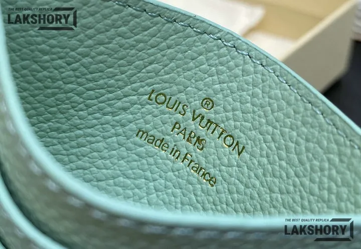 Louis Vuitton 1:1 Mirror Replica LV Charms Card Holder 7CM/2.8IN Louis Vuitton Replica Wallets Louis Vuitton 1:1 Mirror Replica LV Charms Card Holder 7CM/2.8IN Louis Vuitton Replica Wallets