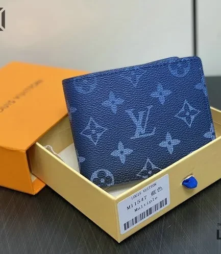 Louis Vuitton 1:1 Mirror Replica Multiple Wallet Navy Blue 11CM/4.3IN Louis Vuitton Replica Wallets Louis Vuitton 1:1 Mirror Replica Multiple Wallet Navy Blue 11CM/4.3IN Louis Vuitton Replica Wallets
