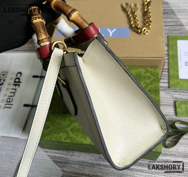 Gucci 1:1 Mirror Replica Calfskin Web Small Diana Shoulder Bag 27CM/10.6IN Gucci Replica Bamboo Bags Gucci 1:1 Mirror Replica Calfskin Web Small Diana Shoulder Bag 27CM/10.6IN Gucci Replica Bamboo Bags