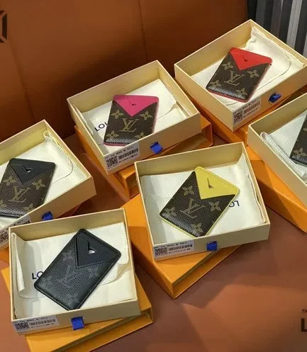 Louis Vuitton 1:1 Mirror Replica Porte-Cartes Magnet Monogram Eclipse 6.5CM/2.6IN Louis Vuitton Replica Wallets