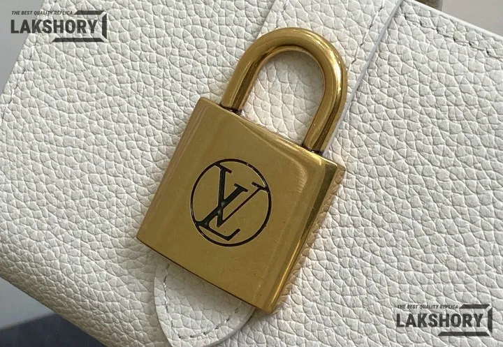 Louis Vuitton 1:1 Mirror Replica Low Key Compact Wallet Low Key 11CM/4.3IN Louis Vuitton Replica Wallets Louis Vuitton 1:1 Mirror Replica Low Key Compact Wallet Low Key 11CM/4.3IN Louis Vuitton Replica Wallets