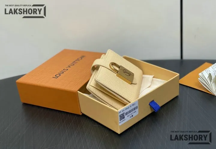 Louis Vuitton 1:1 Mirror Replica Low Key Compact Wallet Low Key 11CM/4.3IN Louis Vuitton Replica Wallets Louis Vuitton 1:1 Mirror Replica Low Key Compact Wallet Low Key 11CM/4.3IN Louis Vuitton Replica Wallets