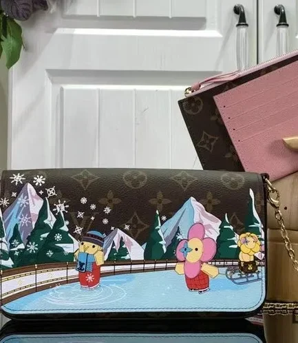 Louis Vuitton 1:1 Mirror Replica Pochette Accessories Mini Pink 21CM/8.3IN Louis Vuitton Replica Wallets Louis Vuitton 1:1 Mirror Replica Pochette Accessories Mini Pink 21CM/8.3IN Louis Vuitton Replica Wallets