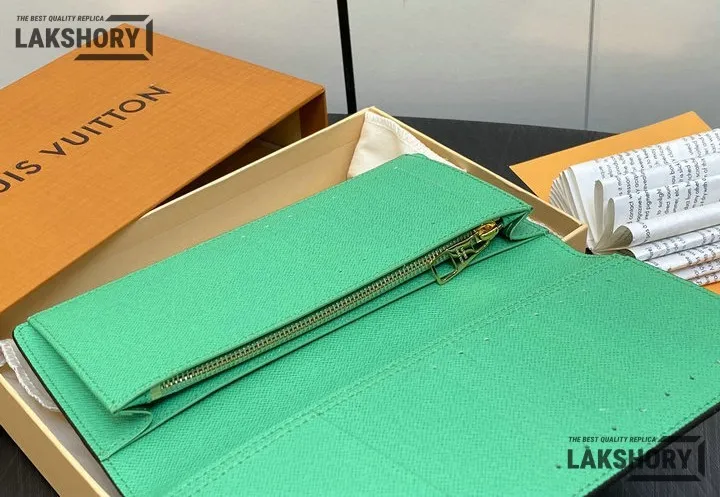 Louis Vuitton 1:1 Mirror Replica Portefeuille Brazza Long Wallet 19CM/7.5IN Louis Vuitton Replica Wallets Louis Vuitton 1:1 Mirror Replica Portefeuille Brazza Long Wallet 19CM/7.5IN Louis Vuitton Replica Wallets