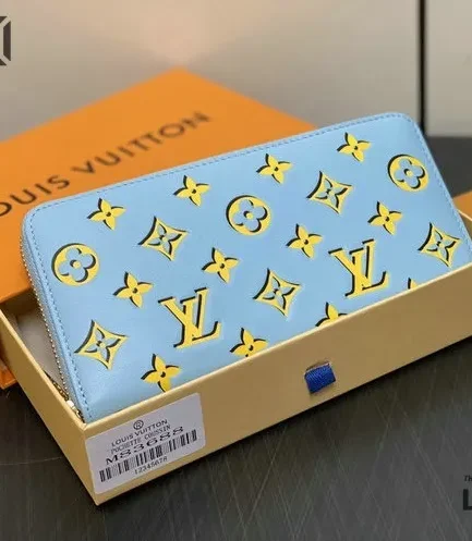 Louis Vuitton 1:1 Mirror Replica Monogram Fall For You Zippy Wallet 19.5CM/7.7IN Louis Vuitton Replica Wallets