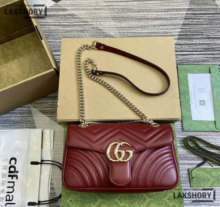 Gucci 1:1 Mirror Replica GG Marmont Medium Leather Bag Red 26CM/10.2IN Gucci Replica Marmont Bags Gucci 1:1 Mirror Replica GG Marmont Medium Leather Bag Red 26CM/10.2IN Gucci Replica Marmont Bags