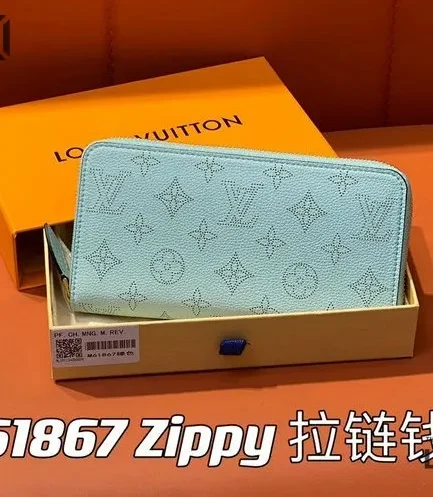 Louis Vuitton 1:1 Mirror Replica Zippy Wallet Mahina Leather Mineral Blue 19.5CM/7.7IN Louis Vuitton Replica Wallets