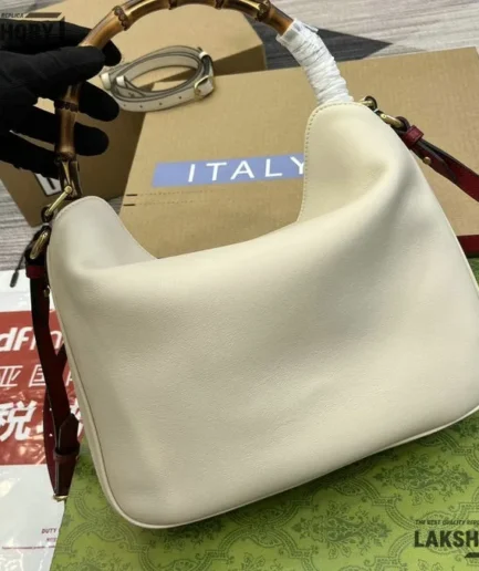 Gucci 1:1 Mirror Replica Leather Diana Medium Shoulder Bag 30CM/11.8IN Gucci Replica Bamboo Bags
