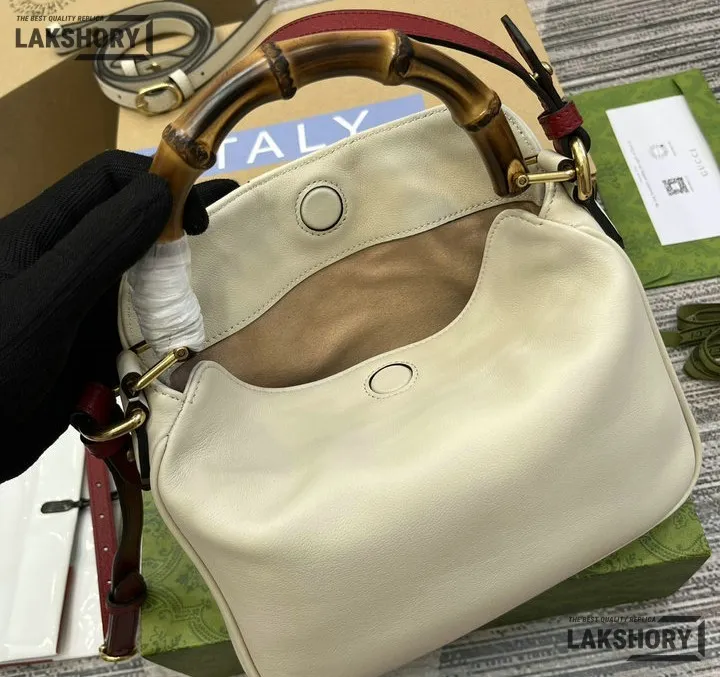 Gucci 1:1 Mirror Replica Small Diana Textured Dollar Shoulder Bag 24CM/9.4IN Gucci Replica Bamboo Bags Gucci 1:1 Mirror Replica Small Diana Textured Dollar Shoulder Bag 24CM/9.4IN Gucci Replica Bamboo Bags