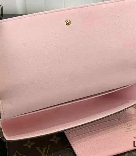 Louis Vuitton 1:1 Mirror Replica Pochette Accessories Mini Pink 21CM/8.3IN Louis Vuitton Replica Wallets Louis Vuitton 1:1 Mirror Replica Pochette Accessories Mini Pink 21CM/8.3IN Louis Vuitton Replica Wallets