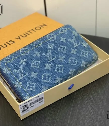 Louis Vuitton 1:1 Mirror Replica Monogram Denim Zippy Wallet NM Blue 19.5CM/7.7IN Louis Vuitton Replica Wallets Louis Vuitton 1:1 Mirror Replica Monogram Denim Zippy Wallet NM Blue 19.5CM/7.7IN Louis Vuitton Replica Wallets