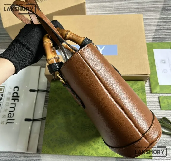 Gucci 1:1 Mirror Replica Diana Bamboo Handle Tote Bag 22CM/8.7IN Gucci Replica Bamboo Bags Gucci 1:1 Mirror Replica Diana Bamboo Handle Tote Bag 22CM/8.7IN Gucci Replica Bamboo Bags