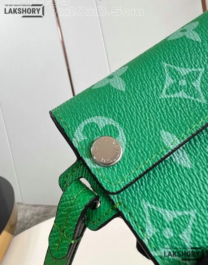 Louis Vuitton 1:1 Mirror Replica Taigarama Coin Purse 10CM/3.9IN Louis Vuitton Replica Wallets Louis Vuitton 1:1 Mirror Replica Taigarama Coin Purse 10CM/3.9IN Louis Vuitton Replica Wallets