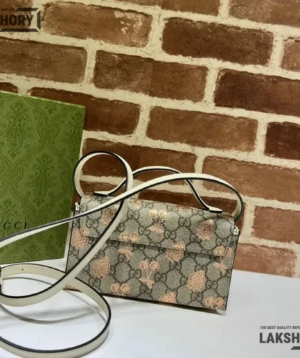 Gucci 1:1 Mirror Replica Berry Print Mini Padlock GG Supreme 18CM/7.1IN Gucci Replica Padlock Bags