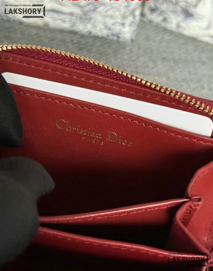 Dior 1:1 Mirror Replica Dior Microcannage Patent Leather Croisiere Wallet on Chain 11CM/4.3IN Christian Dior Replica Wallets Dior 1:1 Mirror Replica Dior Microcannage Patent Leather Croisiere Wallet on Chain 11CM/4.3IN Christian Dior Replica Wallets