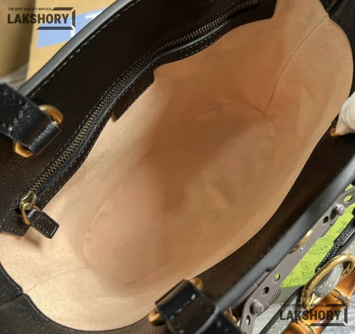 Gucci 1:1 Mirror Replica Diana Bamboo Handle Tote Bag 22CM/8.7IN Gucci Replica Bamboo Bags Gucci 1:1 Mirror Replica Diana Bamboo Handle Tote Bag 22CM/8.7IN Gucci Replica Bamboo Bags