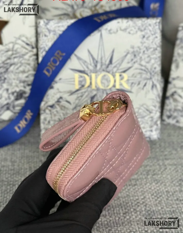 Dior 1:1 Mirror Replica Dior Microcannage Patent Leather Croisiere Wallet on Chain 11CM/4.3IN Christian Dior Replica Wallets Dior 1:1 Mirror Replica Dior Microcannage Patent Leather Croisiere Wallet on Chain 11CM/4.3IN Christian Dior Replica Wallets