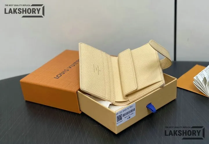 Louis Vuitton 1:1 Mirror Replica Low Key Compact Wallet Low Key 11CM/4.3IN Louis Vuitton Replica Wallets Louis Vuitton 1:1 Mirror Replica Low Key Compact Wallet Low Key 11CM/4.3IN Louis Vuitton Replica Wallets