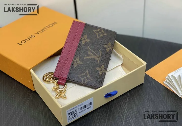 Louis Vuitton 1:1 Mirror Replica Monogram LV Charms Card Holder 7CM/2.8IN Louis Vuitton Replica Wallets Louis Vuitton 1:1 Mirror Replica Monogram LV Charms Card Holder 7CM/2.8IN Louis Vuitton Replica Wallets