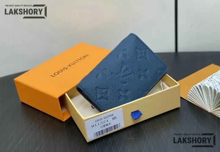 Louis Vuitton 1:1 Mirror Replica Pocket Organizer Taurillon Monogram Sapphire 7.5CM/3IN Louis Vuitton Replica Wallets Louis Vuitton 1:1 Mirror Replica Pocket Organizer Taurillon Monogram Sapphire 7.5CM/3IN Louis Vuitton Replica Wallets
