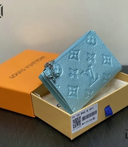 Louis Vuitton 1:1 Mirror Replica Monogram Empreinte Lisa Wallet 9CM/3.5IN Louis Vuitton Replica Wallets Louis Vuitton 1:1 Mirror Replica Monogram Empreinte Lisa Wallet 9CM/3.5IN Louis Vuitton Replica Wallets