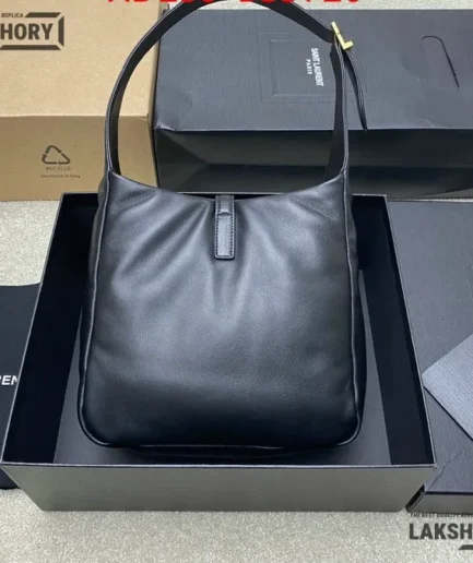 YSL 1:1 Mirror Replica Le 5 à 7 Padded Shoulder Bag Black 23CM/9.1IN Replica Hobo Bags