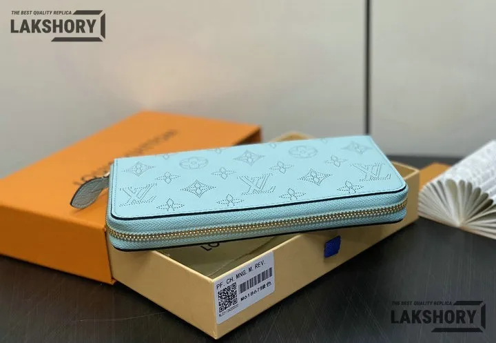 Louis Vuitton 1:1 Mirror Replica Zippy Wallet Mahina Leather Mineral Blue 19.5CM/7.7IN Louis Vuitton Replica Wallets Louis Vuitton 1:1 Mirror Replica Zippy Wallet Mahina Leather Mineral Blue 19.5CM/7.7IN Louis Vuitton Replica Wallets