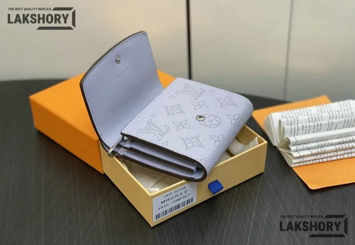 Louis Vuitton 1:1 Mirror Replica Mahina Degrade Iris Compact Wallet NM Blue 12CM/4.7IN Louis Vuitton Replica Wallets Louis Vuitton 1:1 Mirror Replica Mahina Degrade Iris Compact Wallet NM Blue 12CM/4.7IN Louis Vuitton Replica Wallets