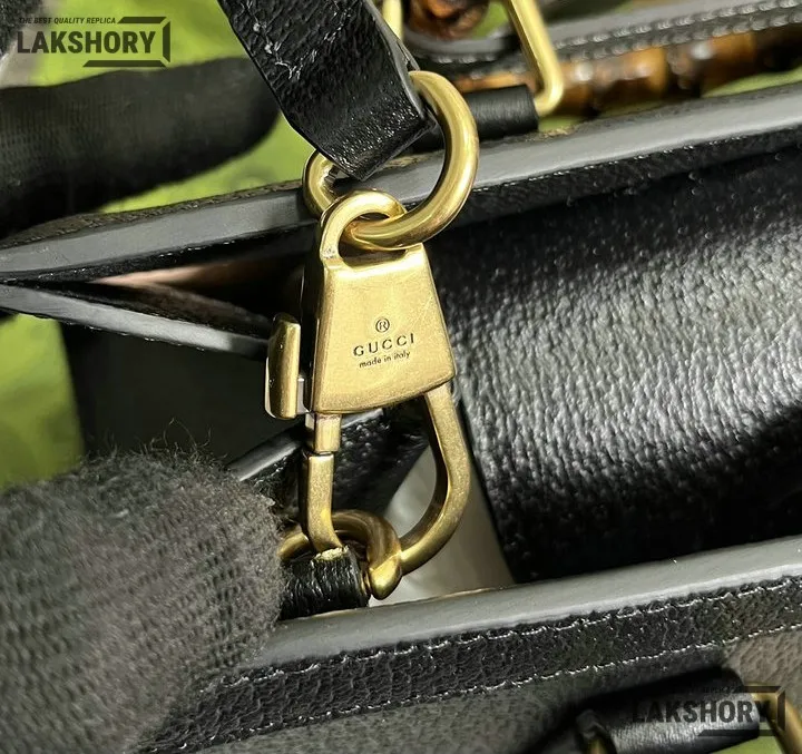 Gucci 1:1 Mirror Replica Calfskin Web Small Diana Shoulder Bag 27CM/10.6IN Gucci Replica Bamboo Bags Gucci 1:1 Mirror Replica Calfskin Web Small Diana Shoulder Bag 27CM/10.6IN Gucci Replica Bamboo Bags