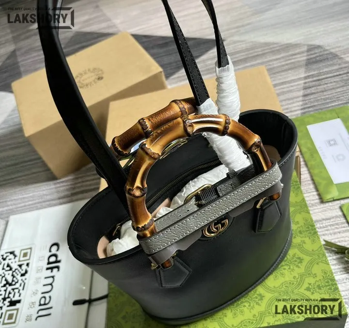 Gucci 1:1 Mirror Replica Diana Bamboo Handle Tote Bag 22CM/8.7IN Gucci Replica Bamboo Bags Gucci 1:1 Mirror Replica Diana Bamboo Handle Tote Bag 22CM/8.7IN Gucci Replica Bamboo Bags