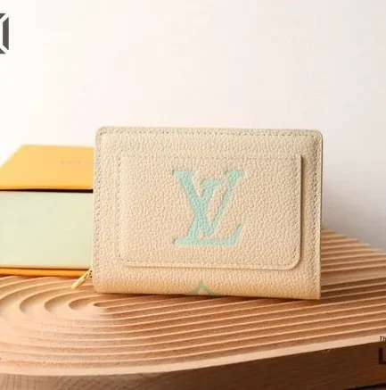 Louis Vuitton 1:1 Mirror Replica Monogram Empreinte Portefeuille Clare Wallet 12CM/4.7IN Louis Vuitton Replica Wallets Louis Vuitton 1:1 Mirror Replica Monogram Empreinte Portefeuille Clare Wallet 12CM/4.7IN Louis Vuitton Replica Wallets