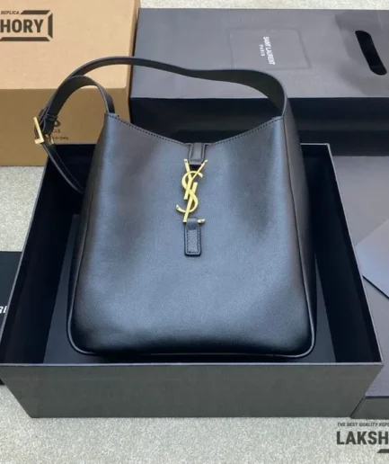 YSL 1:1 Mirror Replica Le 5 à 7 Small Leather Shoulder Bag 23CM/9.1IN Replica Hobo Bags