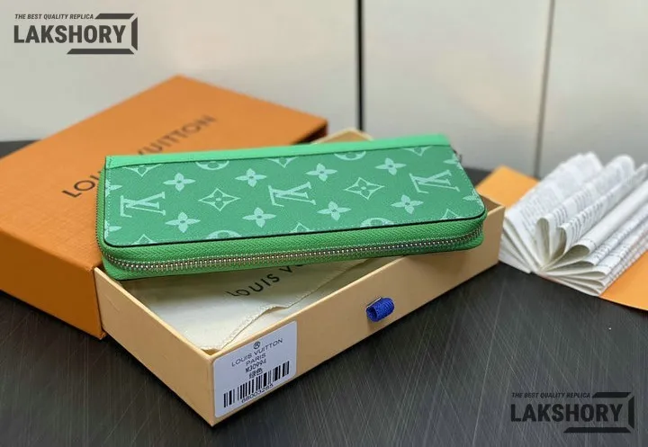 Louis Vuitton 1:1 Mirror Replica Zippy Vertical Monogram Wallet 19.5CM/7.7IN Louis Vuitton Replica Wallets Louis Vuitton 1:1 Mirror Replica Zippy Vertical Monogram Wallet 19.5CM/7.7IN Louis Vuitton Replica Wallets