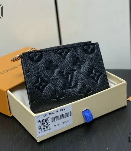 Louis Vuitton 1:1 Mirror Replica Lisa Wallet Monogram Empreinte 9CM/3.5IN Louis Vuitton Replica Wallets Louis Vuitton 1:1 Mirror Replica Lisa Wallet Monogram Empreinte 9CM/3.5IN Louis Vuitton Replica Wallets