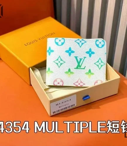 Louis Vuitton 1:1 Mirror Replica Iridescent Gradient White Wallet 9CM/3.5IN Louis Vuitton Replica Wallets