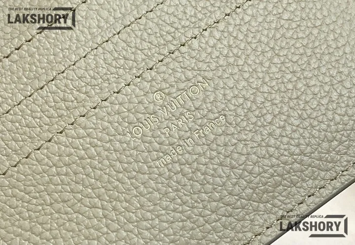 Louis Vuitton 1:1 Mirror Replica Low Key Compact Wallet Low Key 11CM/4.3IN Louis Vuitton Replica Wallets Louis Vuitton 1:1 Mirror Replica Low Key Compact Wallet Low Key 11CM/4.3IN Louis Vuitton Replica Wallets