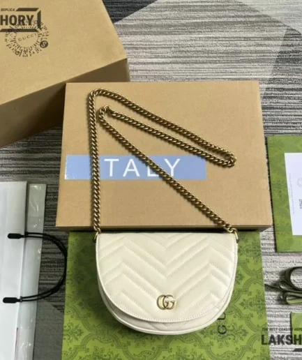 Gucci 1:1 Mirror Replica GG Marmont Half Moon Chain Crossbody 20CM/7.9IN Gucci Replica Marmont Bags