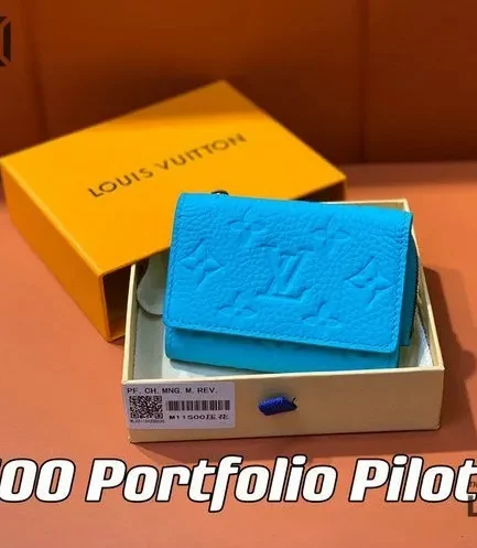 Louis Vuitton 1:1 Mirror Replica Slender Pilot Taurillon Monogram Turquoise 11CM/4.3IN Louis Vuitton Replica Wallets