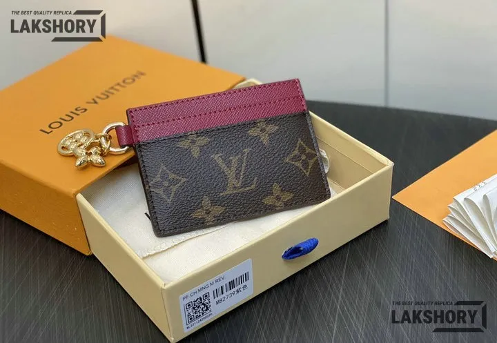 Louis Vuitton 1:1 Mirror Replica Monogram LV Charms Card Holder 7CM/2.8IN Louis Vuitton Replica Wallets Louis Vuitton 1:1 Mirror Replica Monogram LV Charms Card Holder 7CM/2.8IN Louis Vuitton Replica Wallets