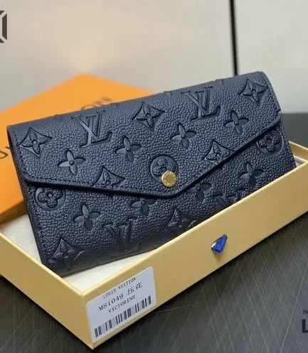 Louis Vuitton 1:1 Mirror Replica Monogram Sarah Wallet Bicolor Leather 19CM/7.5IN Louis Vuitton Replica Wallets Louis Vuitton 1:1 Mirror Replica Monogram Sarah Wallet Bicolor Leather 19CM/7.5IN Louis Vuitton Replica Wallets