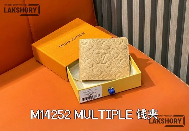 Louis Vuitton 1:1 Mirror Replica Multiple Wallet Taurillon Monogram 11CM/4.3IN Louis Vuitton Replica Wallets Louis Vuitton 1:1 Mirror Replica Multiple Wallet Taurillon Monogram 11CM/4.3IN Louis Vuitton Replica Wallets