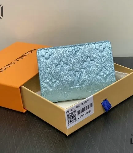 Louis Vuitton 1:1 Mirror Replica Clea Wallet Monogram LV Ski Azur Frost 11CM/4.3IN Louis Vuitton Replica Wallets