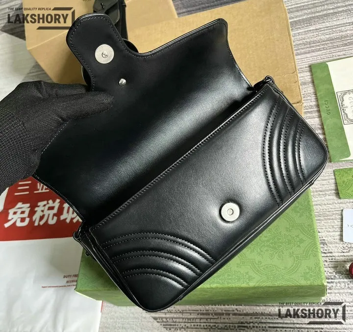 Gucci 1:1 Mirror Replica Matelasse GG Marmont 2.0 Monochrome Bag 26.5CM/10.4IN Gucci Replica Marmont Bags Gucci 1:1 Mirror Replica Matelasse GG Marmont 2.0 Monochrome Bag 26.5CM/10.4IN Gucci Replica Marmont Bags
