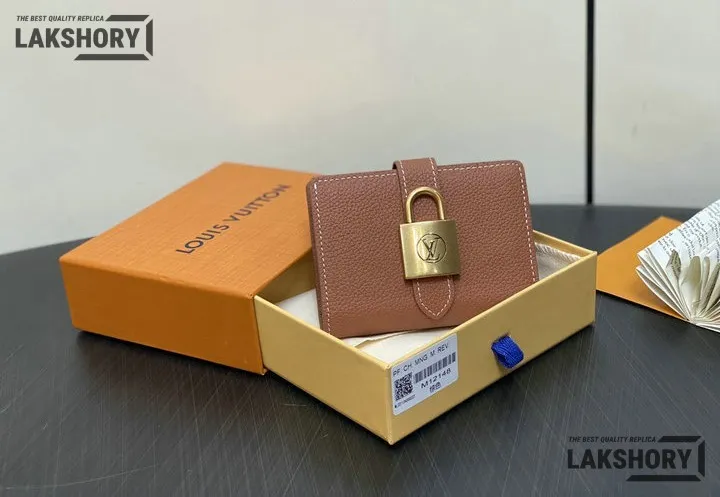 Louis Vuitton 1:1 Mirror Replica Low Key Compact Wallet Low Key 11CM/4.3IN Louis Vuitton Replica Wallets Louis Vuitton 1:1 Mirror Replica Low Key Compact Wallet Low Key 11CM/4.3IN Louis Vuitton Replica Wallets