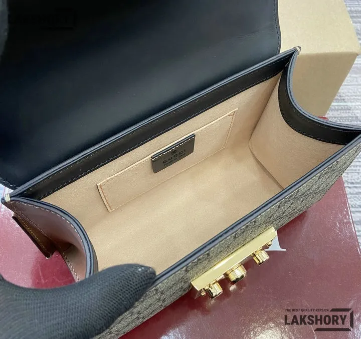 Gucci 1:1 Mirror Replica Small Padlock Shoulder Bag GG Supreme 20CM/7.9IN Gucci Replica Padlock Bags Gucci 1:1 Mirror Replica Small Padlock Shoulder Bag GG Supreme 20CM/7.9IN Gucci Replica Padlock Bags