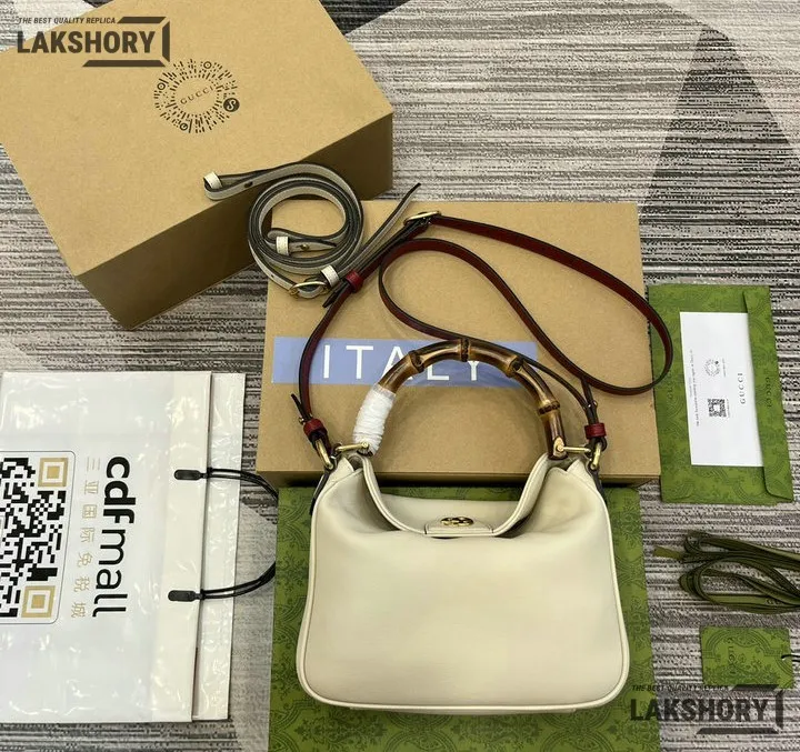 Gucci 1:1 Mirror Replica Small Diana Textured Dollar Shoulder Bag 24CM/9.4IN Gucci Replica Bamboo Bags Gucci 1:1 Mirror Replica Small Diana Textured Dollar Shoulder Bag 24CM/9.4IN Gucci Replica Bamboo Bags